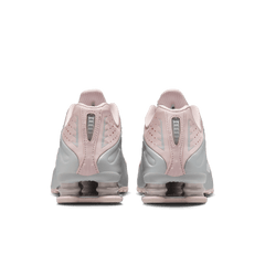 Women's Nike Shox R4 "Barely Rose"
