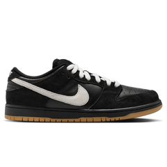 Nike SB Dunk Low Pro Skateboard Shoe - Black/White-Black-Gum Light Brown