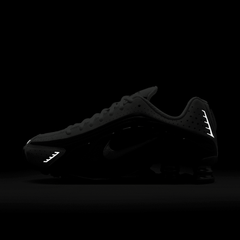 Women's Nike Shox R4 "White Iridescent"