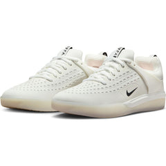 Nike SB Nyjah 3 Skateboard Shoe - White/Black-Summit White-Hyper Pink