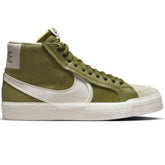 Nike SB Blazer Mid Premium Plus Skateboard Shoe - Pilgrim/Phantom