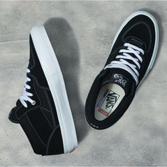 Vans Skate Half Cab Skateboard Shoe - Black/White