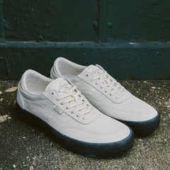 Vans Gilbert Crockett Skateboard Shoe - Antique White/Black