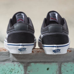 Vans Chukka Low Sidestripe Skateboard Shoe - Asphalt/Blue