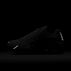 Women's Nike Shox R4 "Phantom Picante Red"