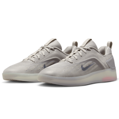Nike SB Nyjah 4 Skateboard Shoe - College Grey/Mink Brown-Light Silver