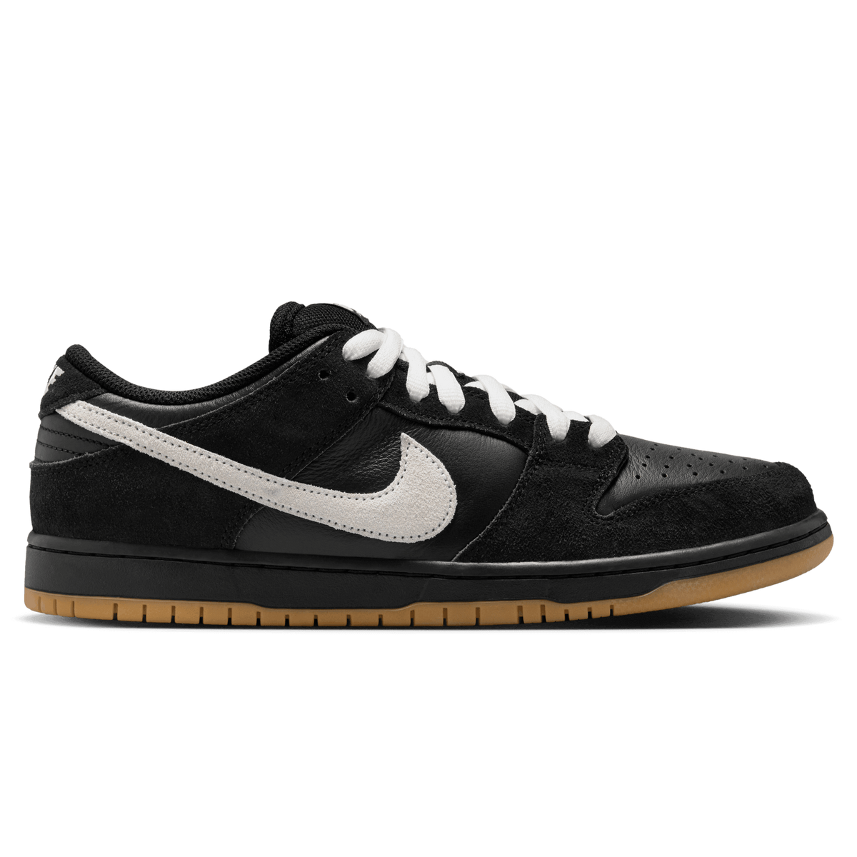 Nike SB Dunk Low Pro Skateboard Shoe - Black/White-Black-Gum Light Brown