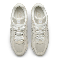 New Balance 204L Sneaker Womens