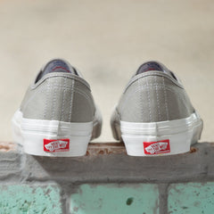Vans Wrapped Skate Authentic Skateboard Shoe - Drizzle
