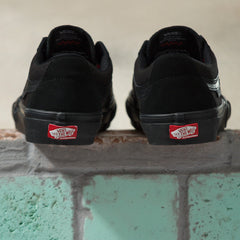 Vans Skate Sk8-Low Skateboard Shoe - Black/Black
